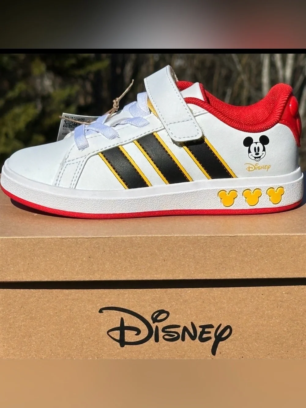 Adidas Grand Court + Mickey Mouse Kids Sneakers 12K 1.5Y White Red Youth GS NEW